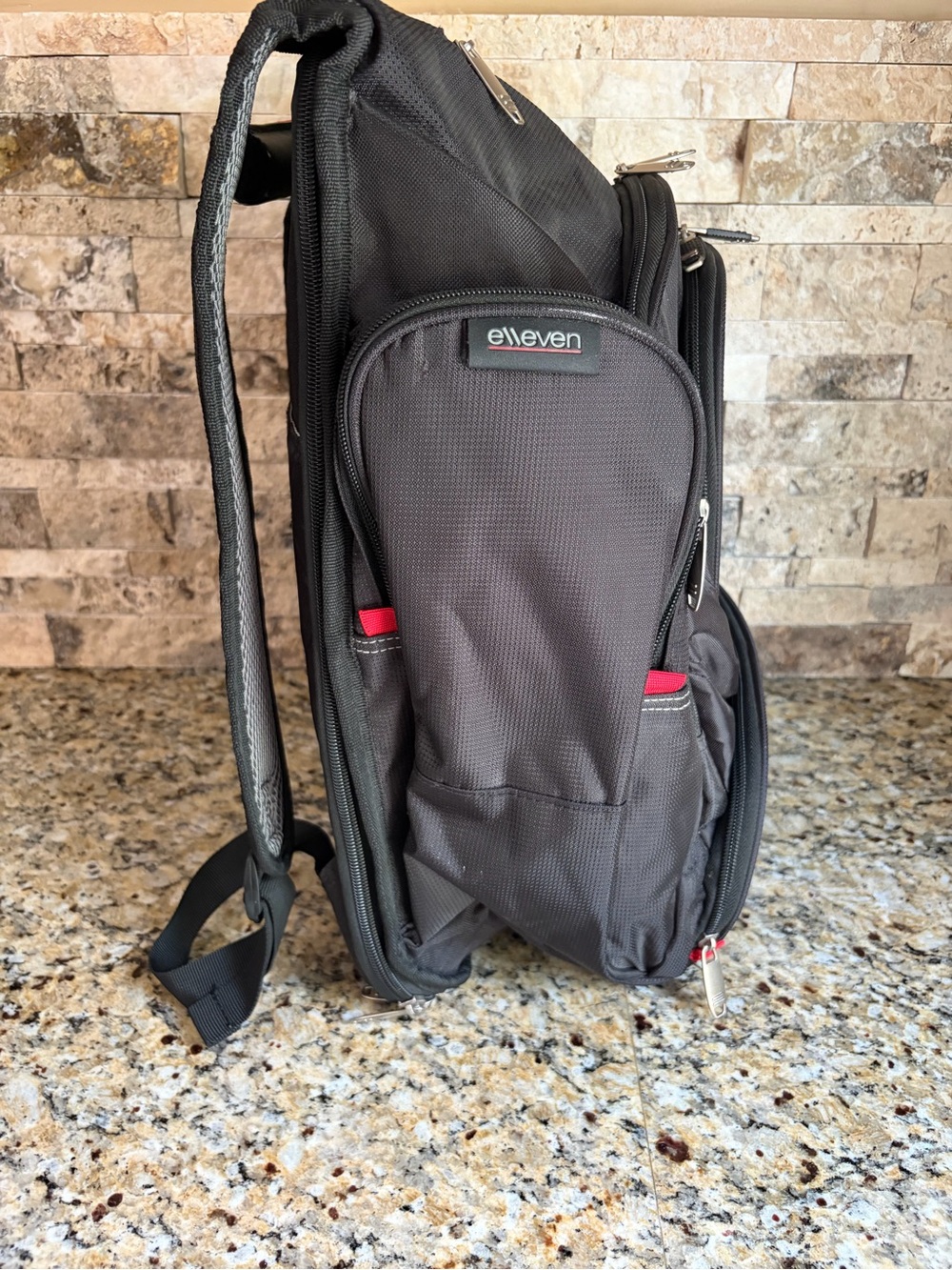 Black Men's elleven Backpack - Multi-Compartment Travel and Work Pack - Picture 2 of 7